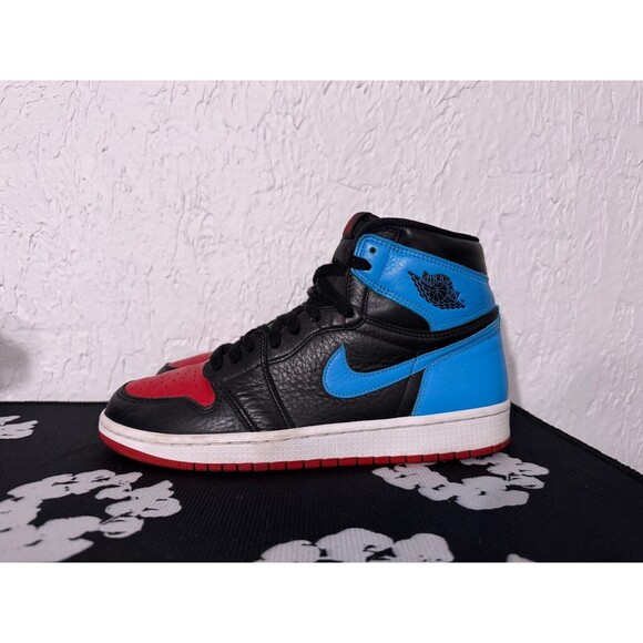 Mens 9.5 / Womens 11 - Nike Air Jordan 1 High Retro OG UNC to Chicago CD0461-046 - Picture 4 of 8